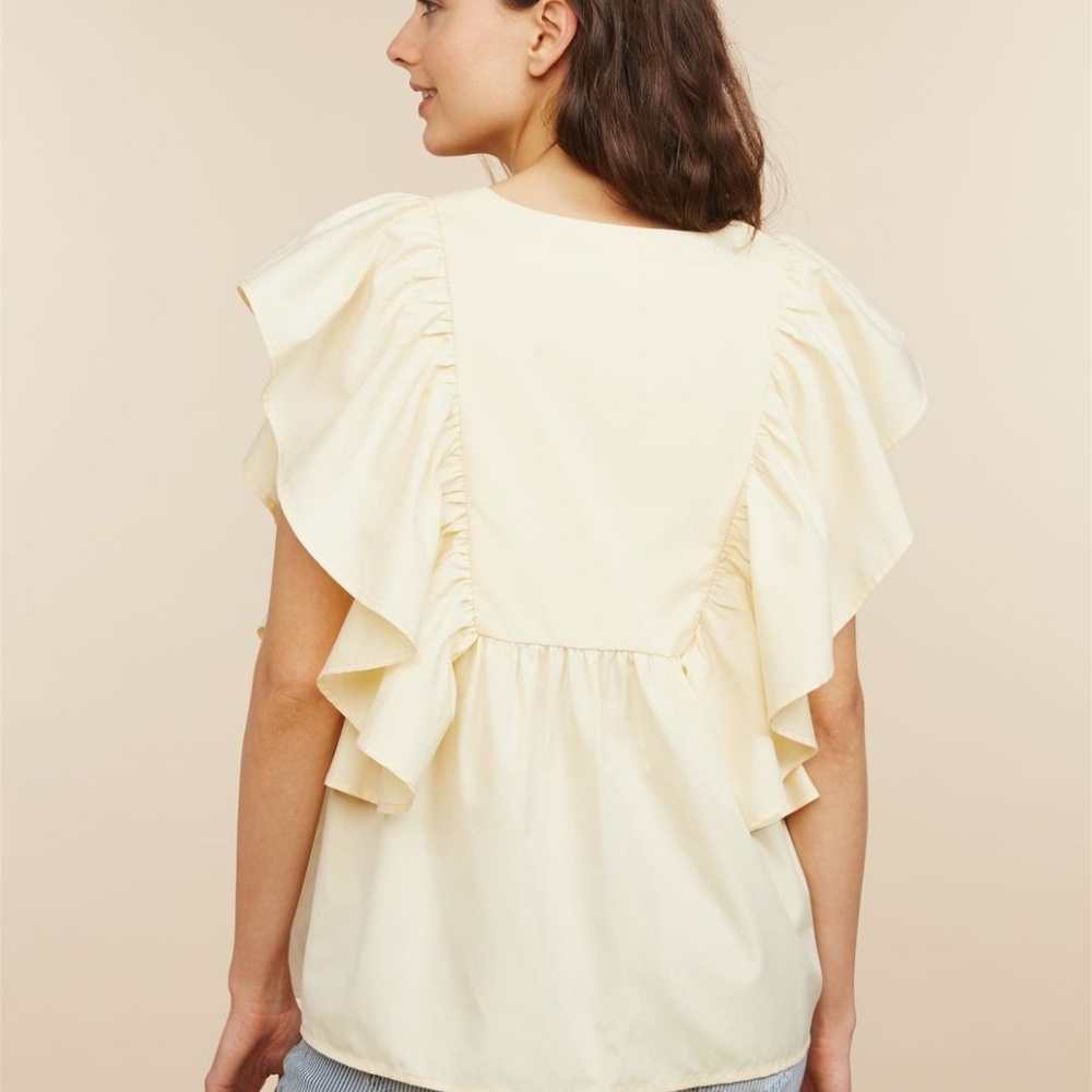 Flutter Sleeve Maternity Top new without tags NWT - image 2